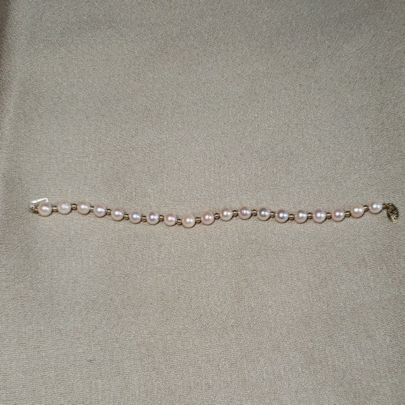 Cultured Pearls Bracelet - Picture 6 of 7